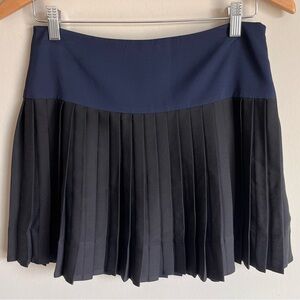 Theory Women's Navy and Black Pleated Mini Skirt Silk Blend Size 4
